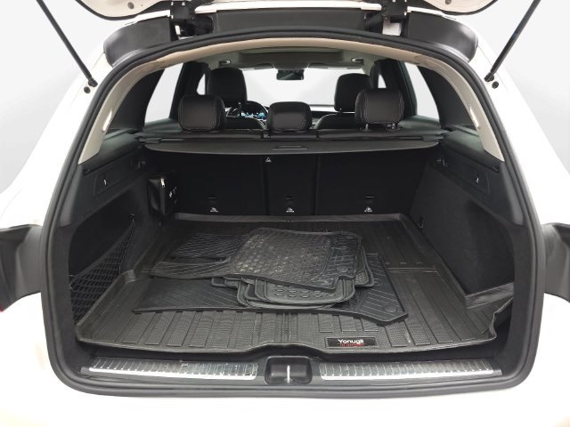 Used 2022 Mercedes-Benz GLC 300 4MATIC image 30