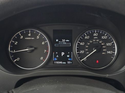 Used 2018 Mitsubishi Outlander ES FWD image 29