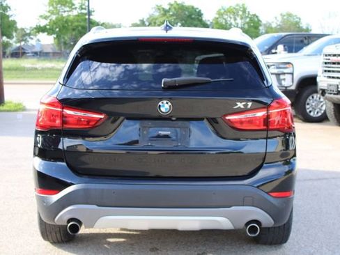 Used 2018 BMW X1 sDrive28i FWD image 4