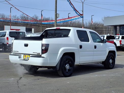 Used 2006 Honda Ridgeline RT image 2