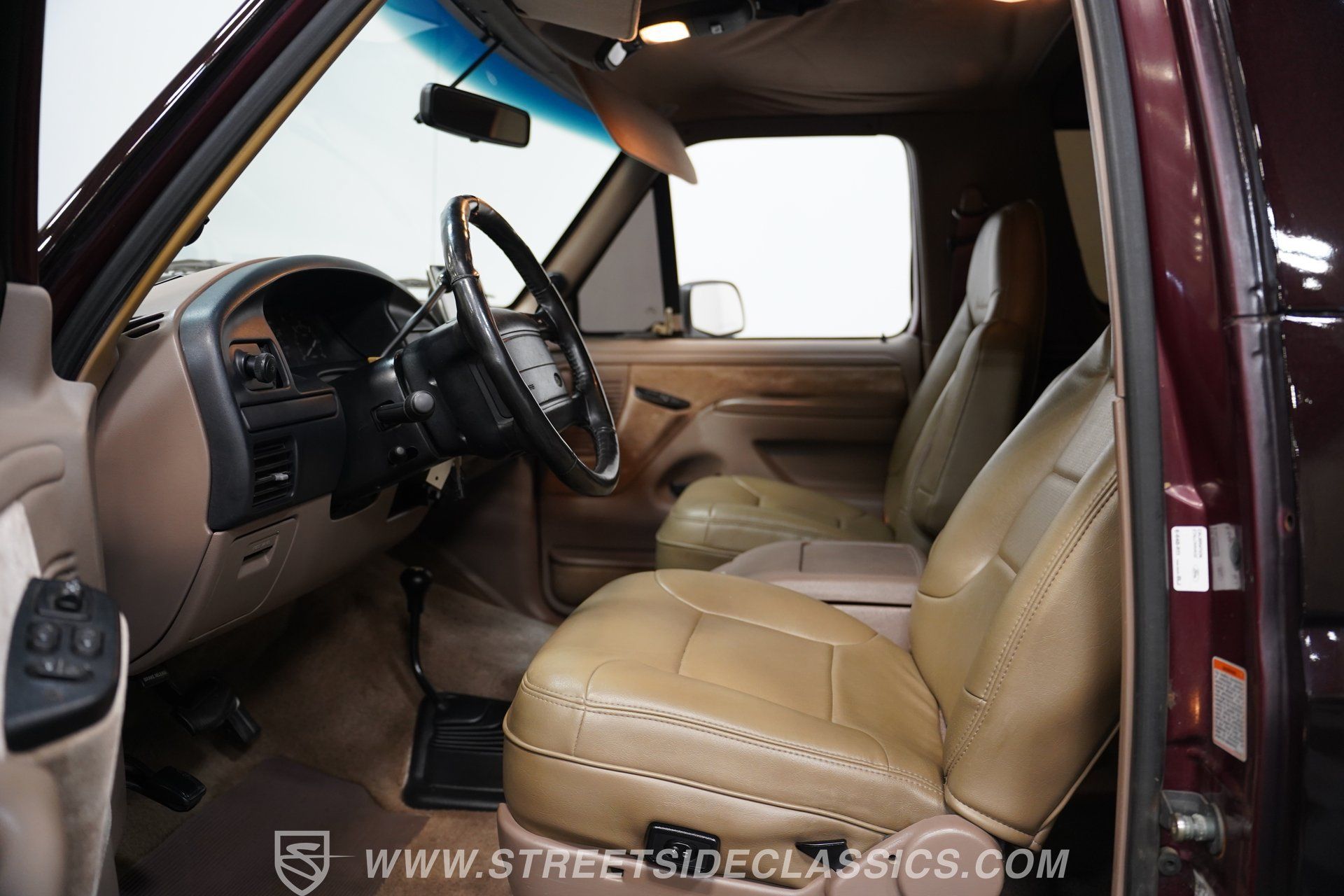 Used 1996 Ford Bronco Eddie Bauer AWD/4WD image 37