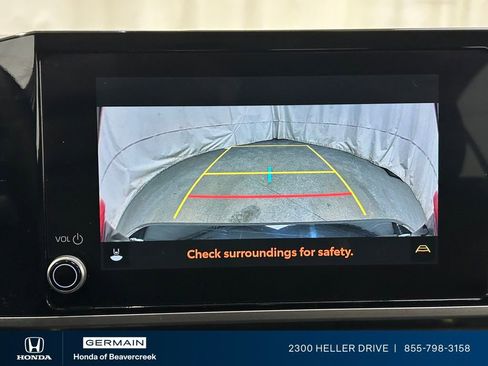 Used 2025 Toyota Camry LE image 23