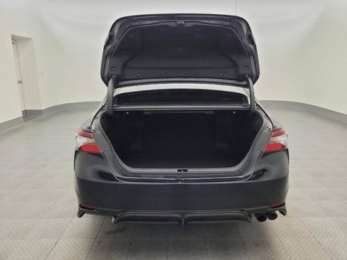 Used 2021 Toyota Camry SE image 29