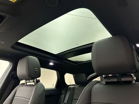New 2026 Land Rover Range Rover Evoque S AWD/4WD image 19