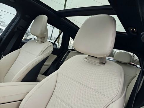 Certified 2026 Mercedes-Benz GLC 300 GLC 300 image 21