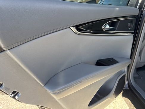 Used 2021 Lincoln Nautilus Reserve w/ Equipment Group 201A image 24