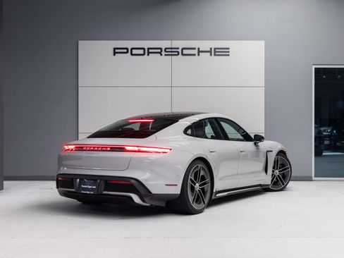 Certified 2026 Porsche Taycan AWD/4WD image 7