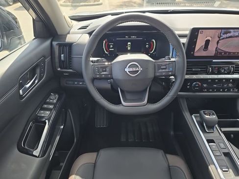 New 2026 Nissan Pathfinder Platinum w/ Cargo Package image 14