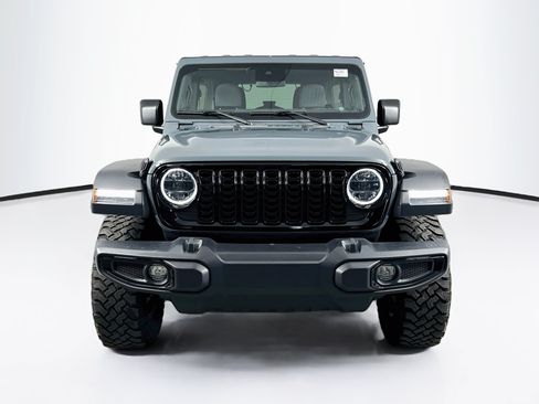 Used 2024 Jeep Wrangler Unlimited Sport AWD/4WD image 2
