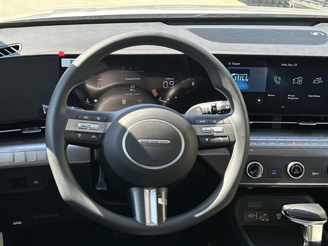 New 2027 Hyundai Kona SE FWD image 8