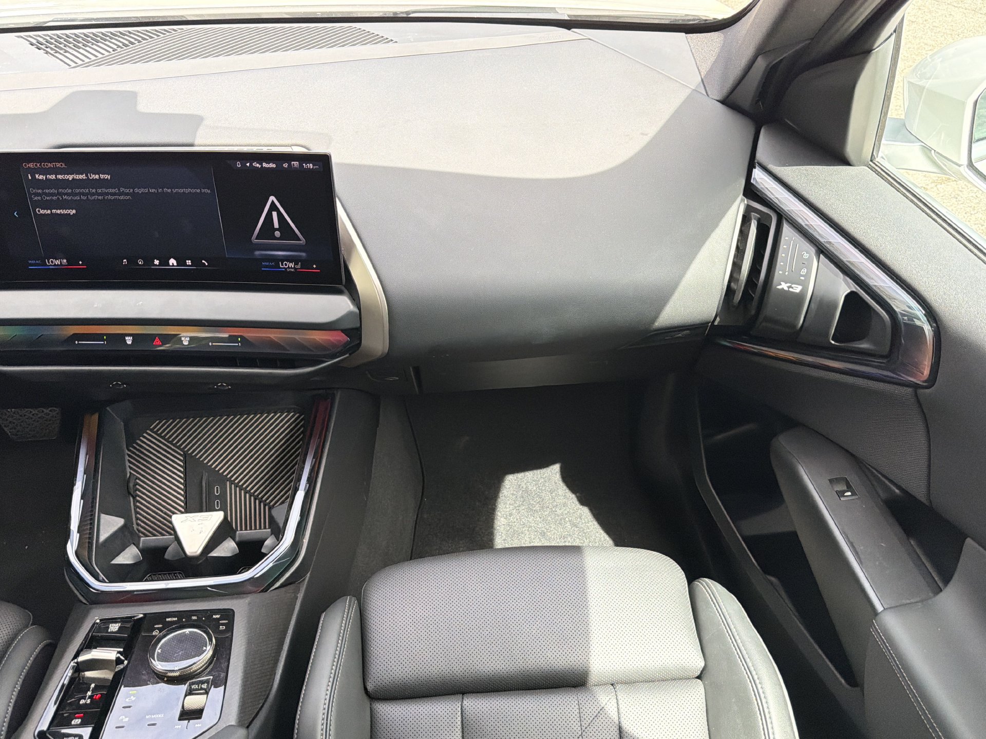 Certified 2025 BMW X3 xDrive30i AWD/4WD image 17