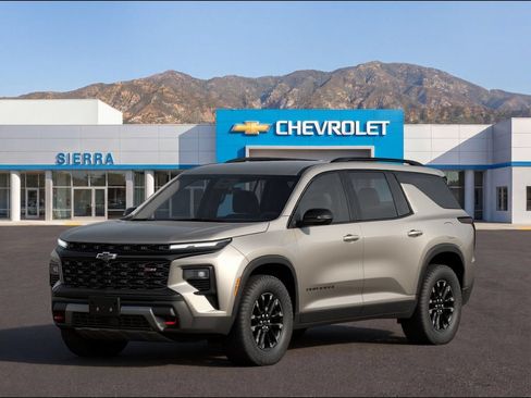 New 2026 Chevrolet Traverse Z71 w/ Driver Confidence Package AWD/4WD image 1