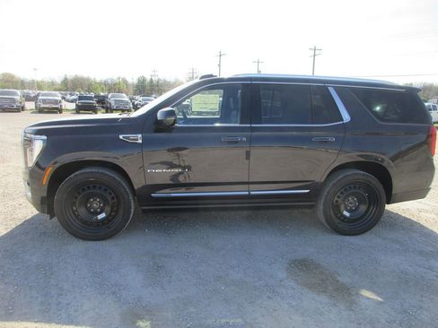 New 2026 GMC Yukon Denali image 7