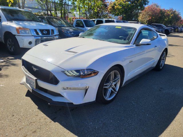 Used 2019 Ford Mustang GT Premium w/ GT Performance Package RWD image 5
