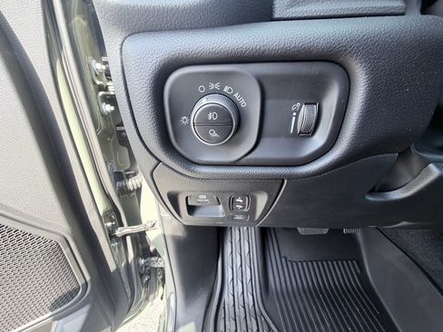 New 2026 RAM 1500 Big Horn w/ Night Edition AWD/4WD image 12