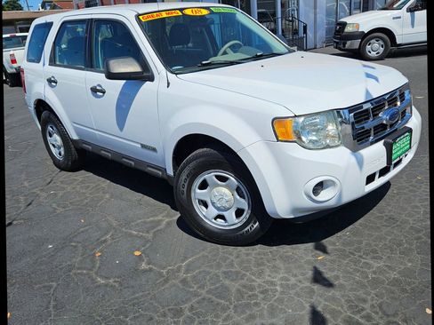 Used 2008 Ford Escape XLS image 3