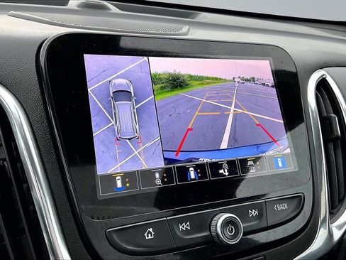 Used 2022 Chevrolet Equinox Premier AWD/4WD image 22