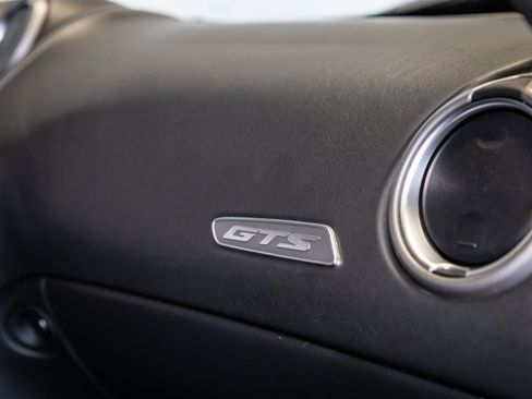 Used 2013 SRT Viper GTS w/ GTS Laguna Interior Pkg RWD image 39