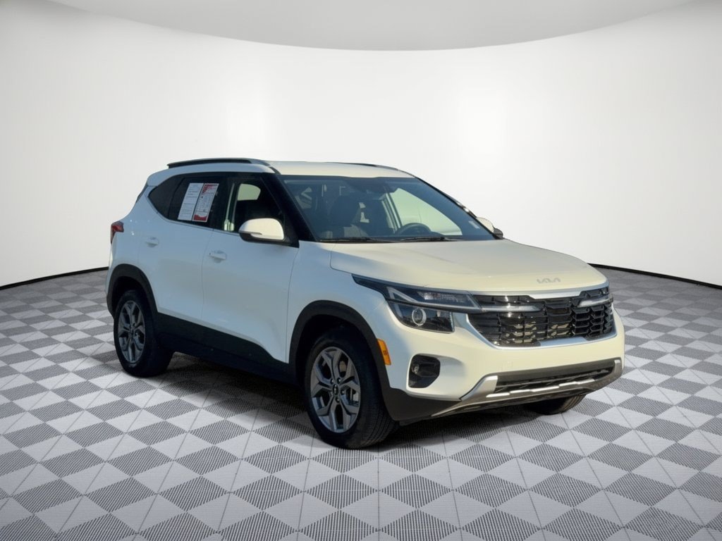 Used 2024 Kia Seltos S AWD/4WD image 11