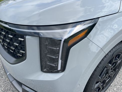 New 2026 Kia Carnival SX Prestige image 14