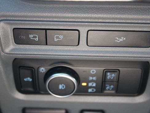 Used 2023 Ford F150 Lariat AWD/4WD image 45