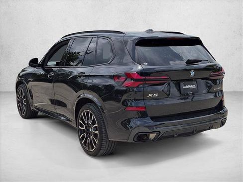 Used 2024 BMW X5 sDrive40i w/ M Sport Package RWD image 7