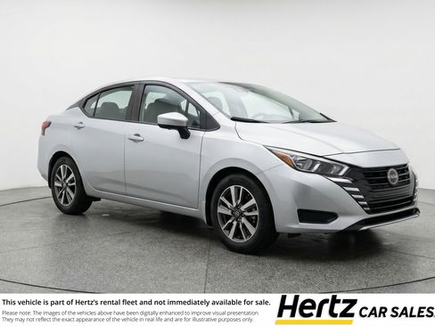Used 2025 Nissan Versa SV FWD image 1