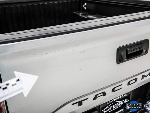 Used 2023 Toyota Tacoma TRD Sport image 36