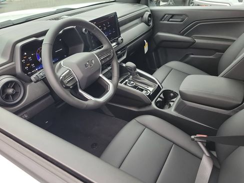 New 2026 Chevrolet Colorado Trail Boss AWD/4WD image 3