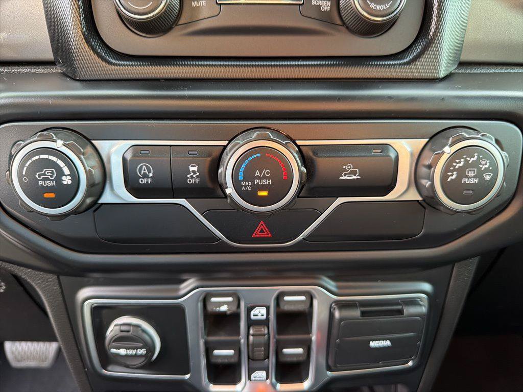 Used 2020 Jeep Gladiator Sport w/ Quick Order Package 24S AWD/4WD image 33