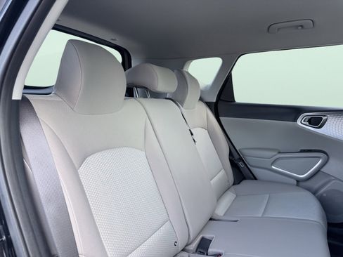 Used 2022 Kia Soul LX w/ Technology Package image 40