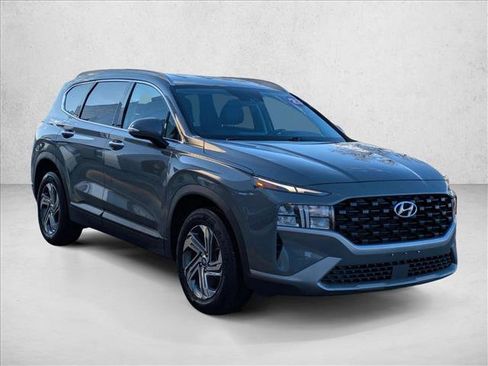 Used 2023 Hyundai Santa Fe SEL image 3
