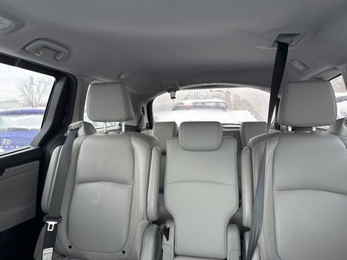 Used 2022 Honda Odyssey EX-L image 9