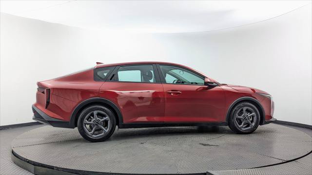 Used 2025 Kia K4 FWD image 9