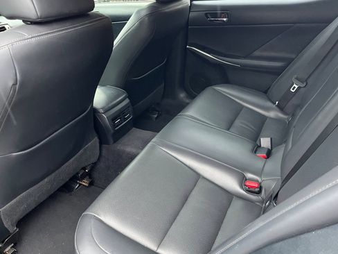 Used 2014 Lexus IS 250 image 10