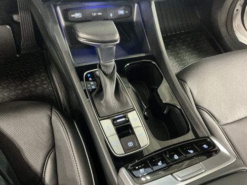 Certified 2024 Hyundai Santa Cruz Limited AWD/4WD image 11