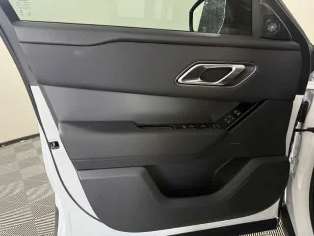 New 2026 Land Rover Range Rover Velar S AWD/4WD image 30