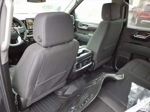 New 2026 GMC Sierra 1500 Elevation image 15