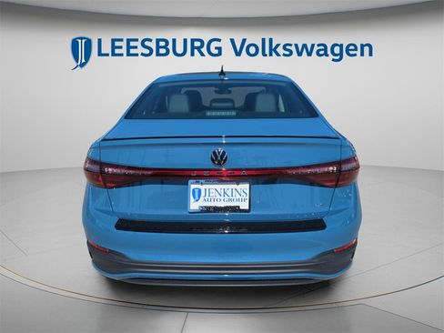 New 2026 Volkswagen Jetta SE image 7