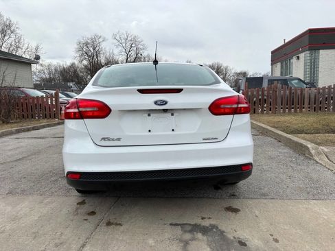 Used 2015 Ford Focus S image 18