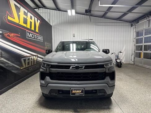 Used 2025 Chevrolet Silverado 1500 RST AWD/4WD image 17
