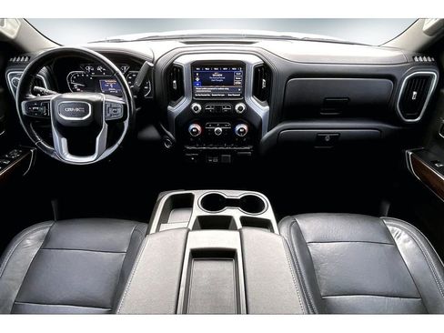 Used 2019 GMC Sierra 1500 SLT w/ X31 Off-Road Package image 8