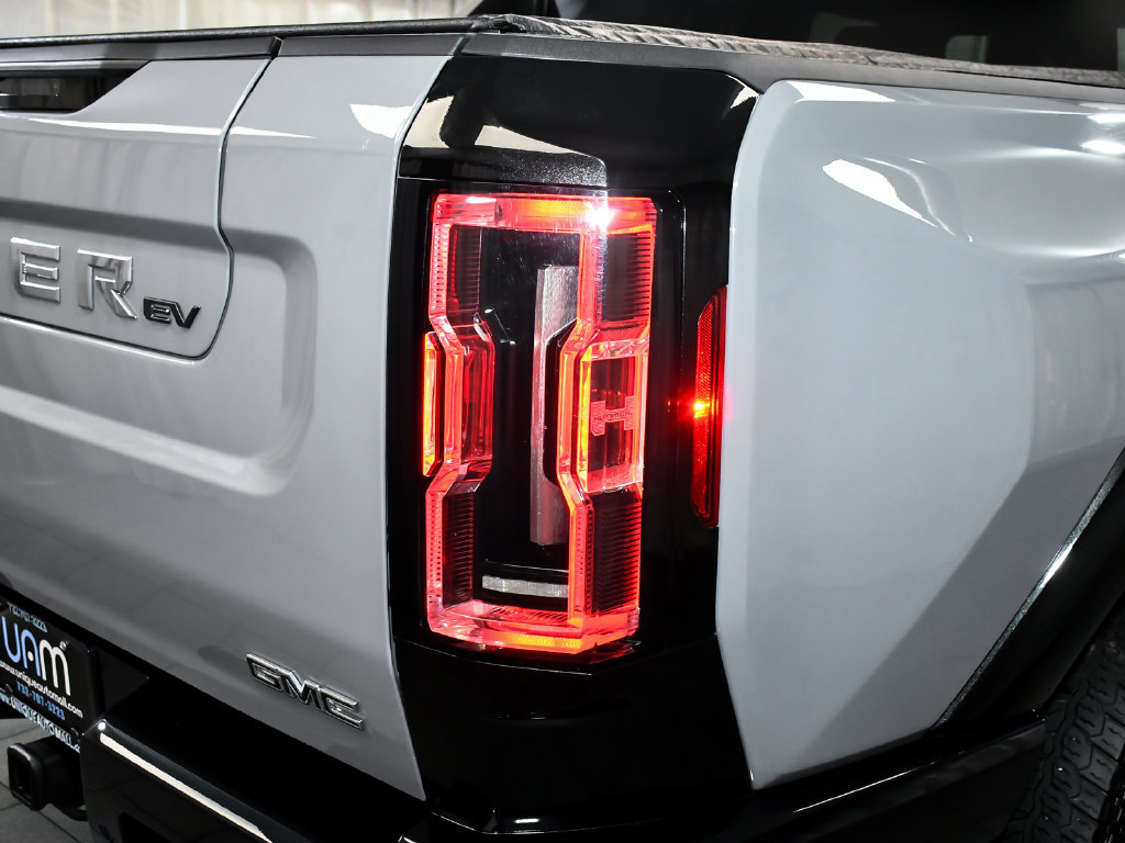 Used 2025 GMC Hummer EV 3X AWD/4WD image 82