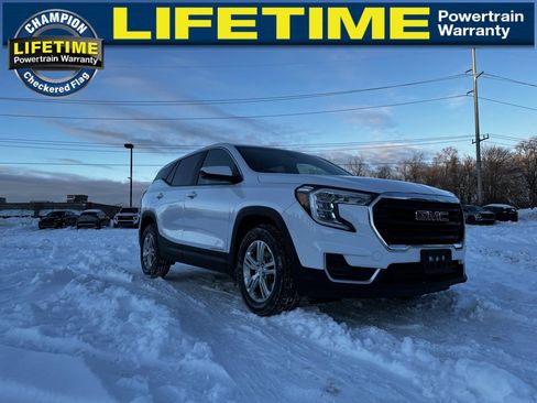 Certified 2024 GMC Terrain SLE image 5