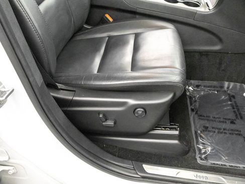 Used 2022 Jeep Grand Cherokee Limited image 44