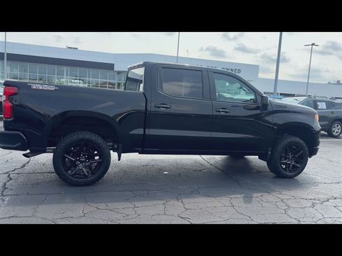 Certified 2024 Chevrolet Silverado 1500 LT Trail Boss w/ Protection Package AWD/4WD image 9