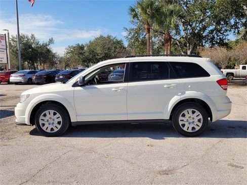 Certified 2018 Dodge Journey SE image 7