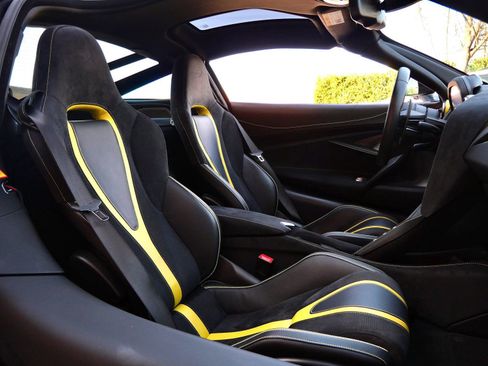 Used 2019 McLaren 720S Performance image 10