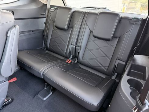 New 2026 Volkswagen Atlas SE image 22