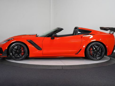 Used 2019 Chevrolet Corvette ZR1 image 8